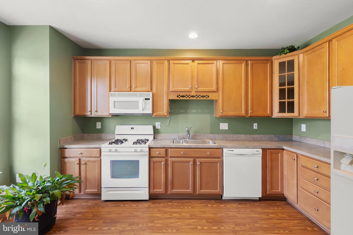 206 LONDON DOWNS CIR, STEPHENS CITY, Virginia 22655, 3 Bedrooms Bedrooms, ,2 BathroomsBathrooms,Residential,For sale,206 LONDON DOWNS CIR,VAFV2035858 MLS # VAFV2035858
