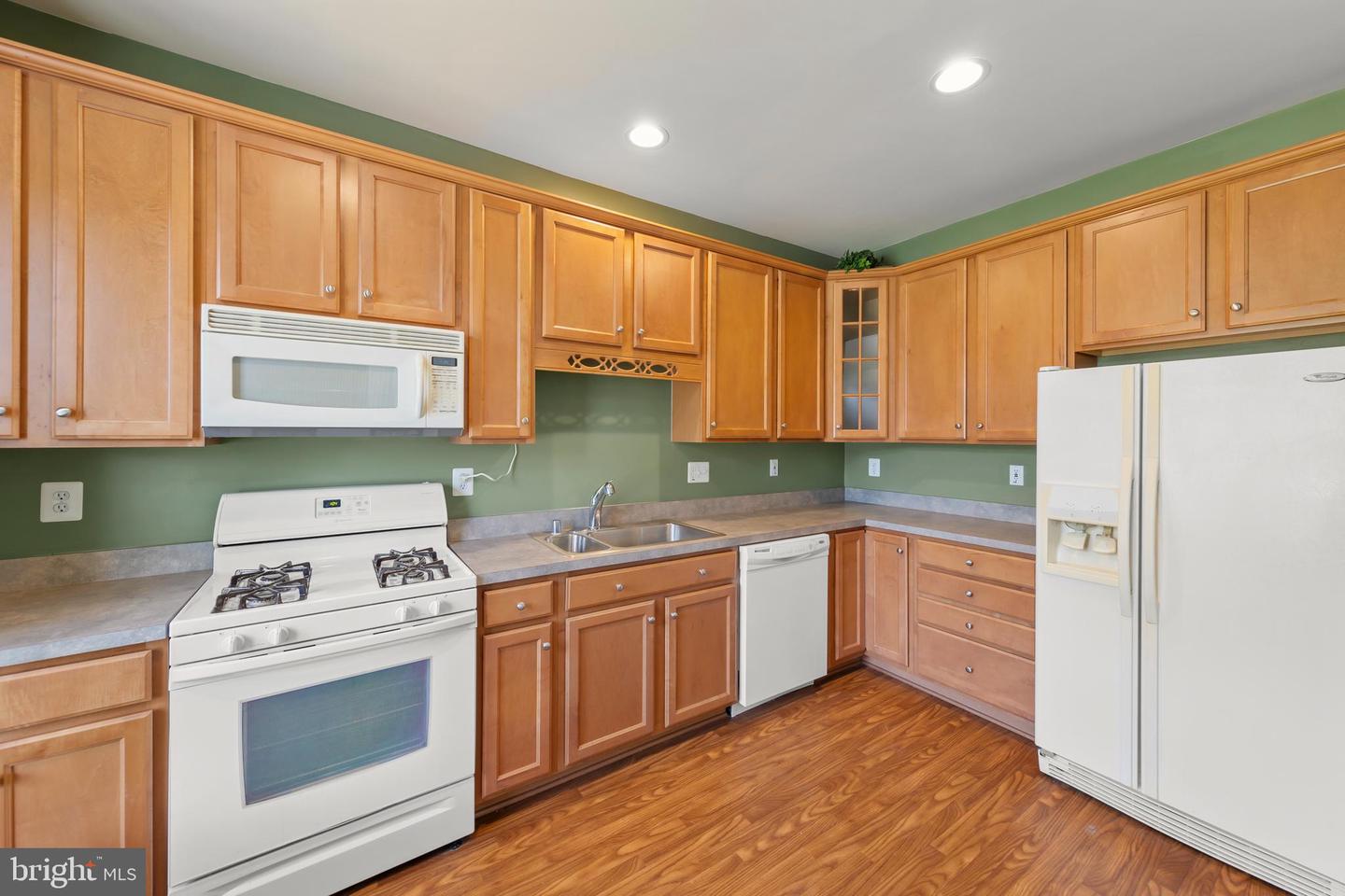 206 LONDON DOWNS CIR, STEPHENS CITY, Virginia 22655, 3 Bedrooms Bedrooms, ,2 BathroomsBathrooms,Residential,For sale,206 LONDON DOWNS CIR,VAFV2035858 MLS # VAFV2035858