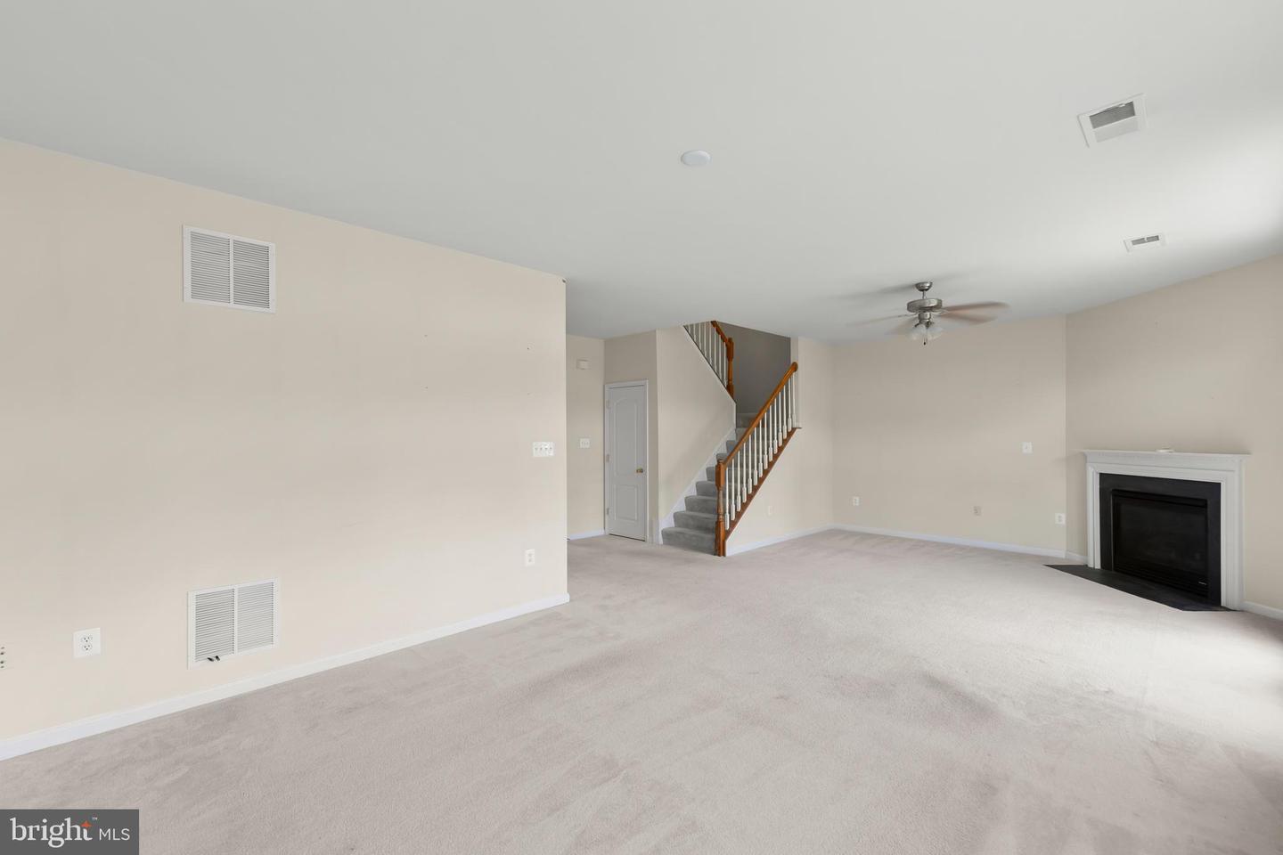 206 LONDON DOWNS CIR, STEPHENS CITY, Virginia 22655, 3 Bedrooms Bedrooms, ,2 BathroomsBathrooms,Residential,For sale,206 LONDON DOWNS CIR,VAFV2035858 MLS # VAFV2035858