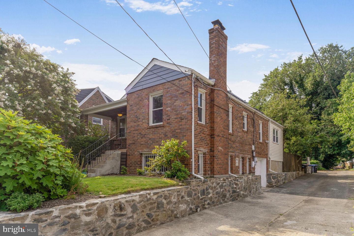 3207 W ST SE, WASHINGTON, District Of Columbia 20020, 4 Bedrooms Bedrooms, ,2 BathroomsBathrooms,Residential,For sale,3207 W ST SE,DCDC2213760 MLS # DCDC2213760