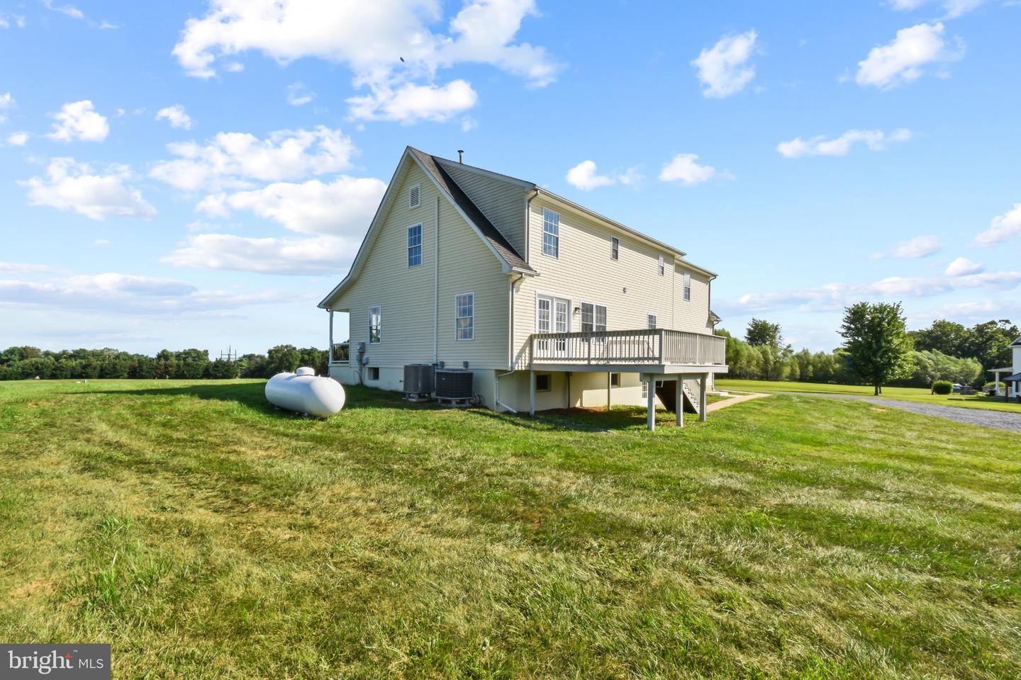 441 FAIR LN, WINCHESTER, Virginia 22603, 4 Bedrooms Bedrooms, 7 Rooms Rooms,2 BathroomsBathrooms,Residential,For sale,441 FAIR LN,VAFV2035898 MLS # VAFV2035898