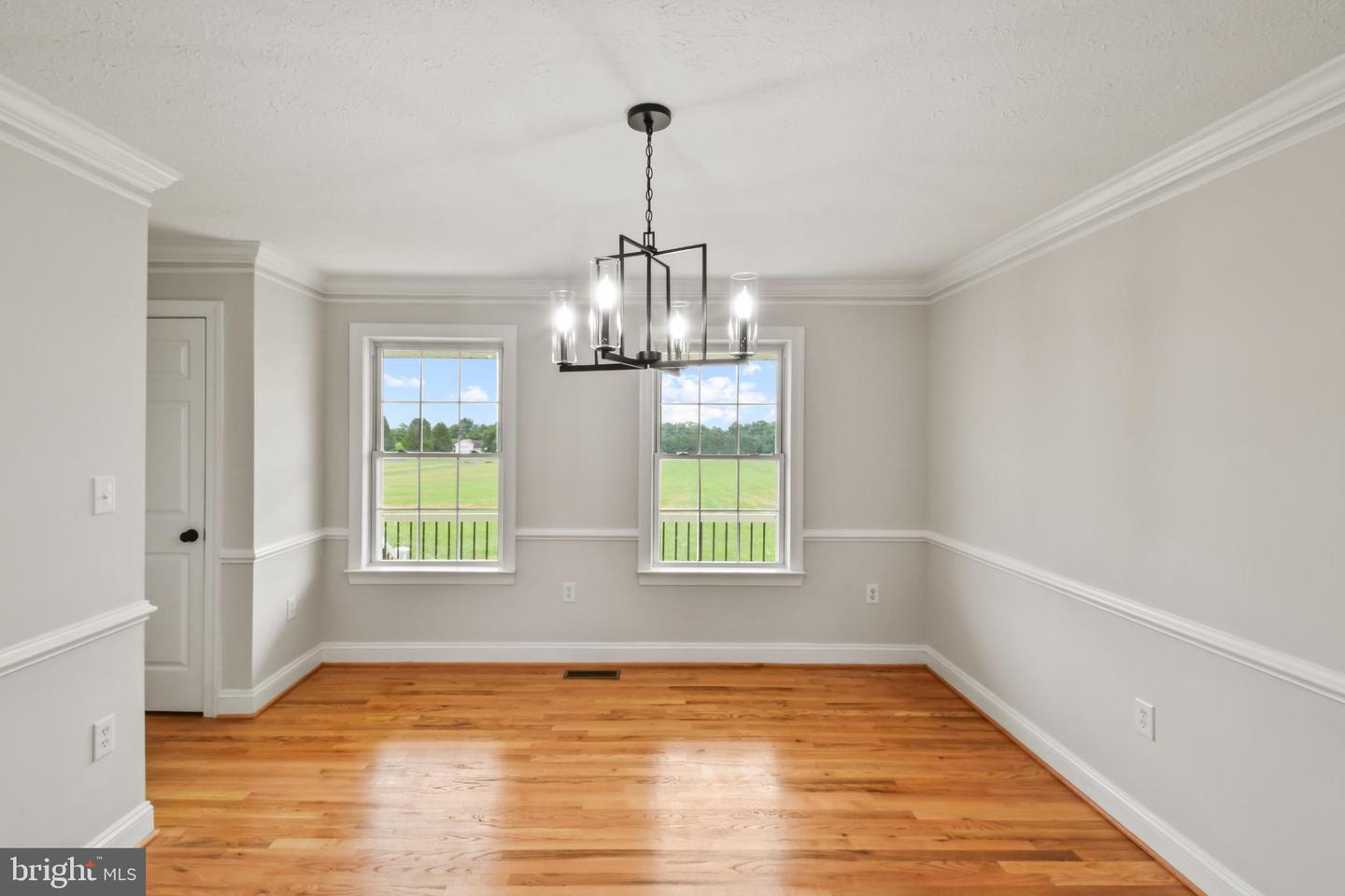 441 FAIR LN, WINCHESTER, Virginia 22603, 4 Bedrooms Bedrooms, 7 Rooms Rooms,2 BathroomsBathrooms,Residential,For sale,441 FAIR LN,VAFV2035898 MLS # VAFV2035898