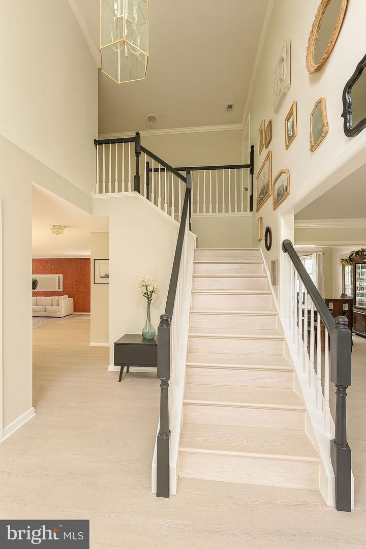 15489 MARSH OVERLOOK DR, WOODBRIDGE, Virginia 22191, 5 Bedrooms Bedrooms, ,2 BathroomsBathrooms,Residential,For sale,15489 MARSH OVERLOOK DR,VAPW2100832 MLS # VAPW2100832