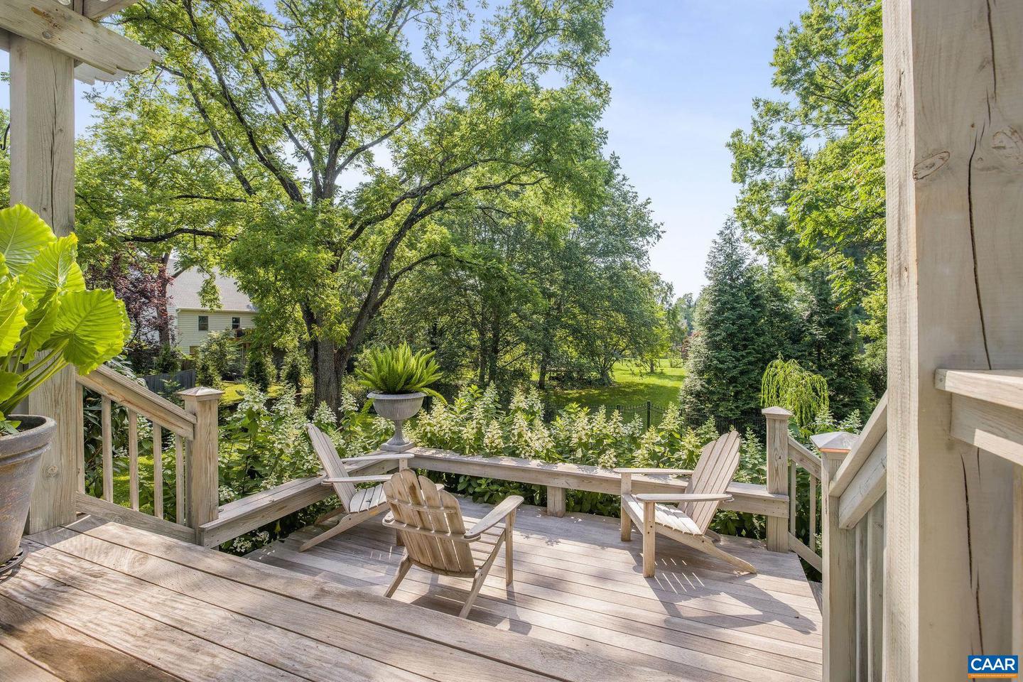 960 LOCUST AVE, CHARLOTTESVILLE, Virginia 22901, 2 Bedrooms Bedrooms, ,2 BathroomsBathrooms,Residential,For sale,960 LOCUST AVE,667503 MLS # 667503