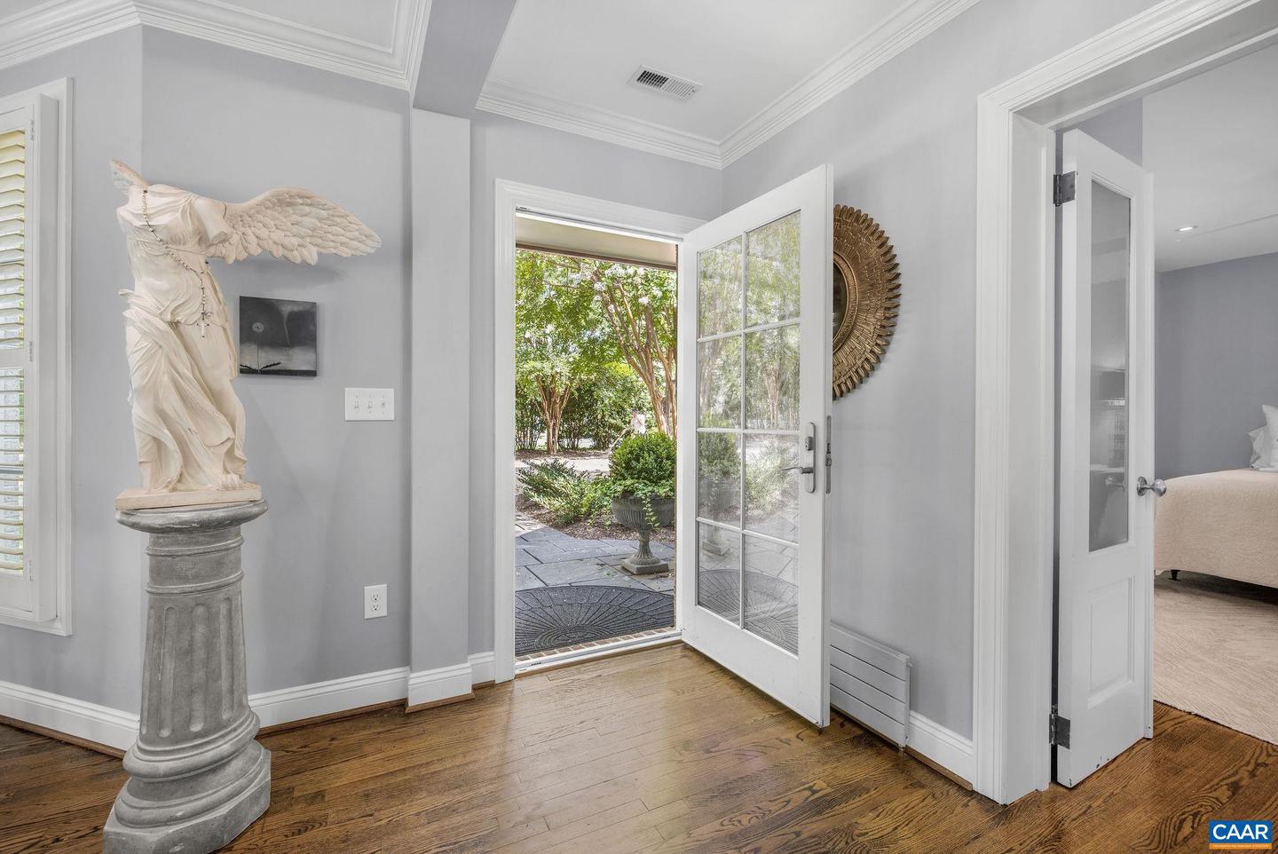 960 LOCUST AVE, CHARLOTTESVILLE, Virginia 22901, 2 Bedrooms Bedrooms, ,2 BathroomsBathrooms,Residential,For sale,960 LOCUST AVE,667503 MLS # 667503