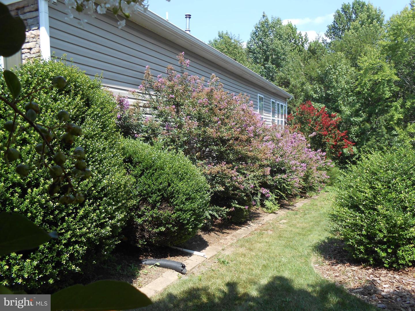 286 BRIDGEWATER CIR, FREDERICKSBURG, Virginia 22406, 3 Bedrooms Bedrooms, ,3 BathroomsBathrooms,Residential,For sale,286 BRIDGEWATER CIR,VAST2041568 MLS # VAST2041568