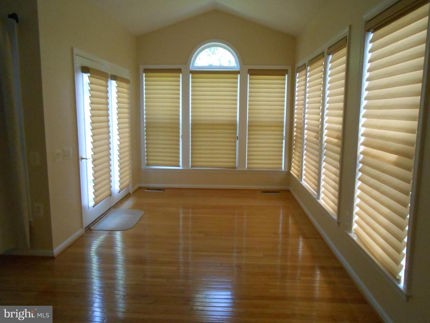 286 BRIDGEWATER CIR, FREDERICKSBURG, Virginia 22406, 3 Bedrooms Bedrooms, ,3 BathroomsBathrooms,Residential,For sale,286 BRIDGEWATER CIR,VAST2041568 MLS # VAST2041568