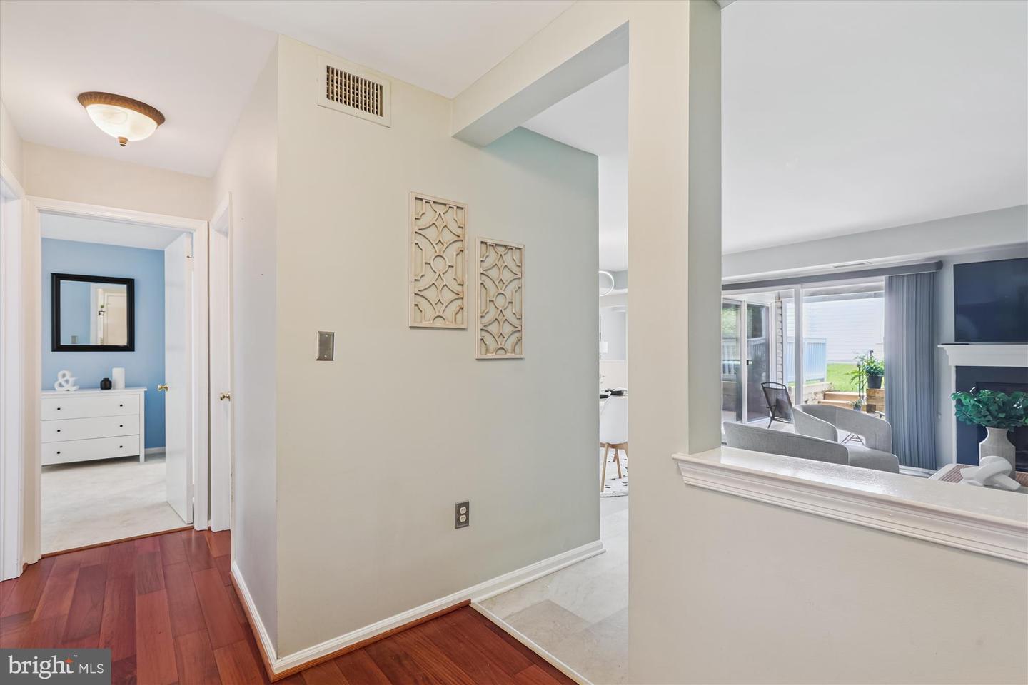 4537 28TH RD S #A, ARLINGTON, Virginia 22206, 2 Bedrooms Bedrooms, ,1 BathroomBathrooms,Residential,For sale,4537 28TH RD S #A,VAAR2061944 MLS # VAAR2061944