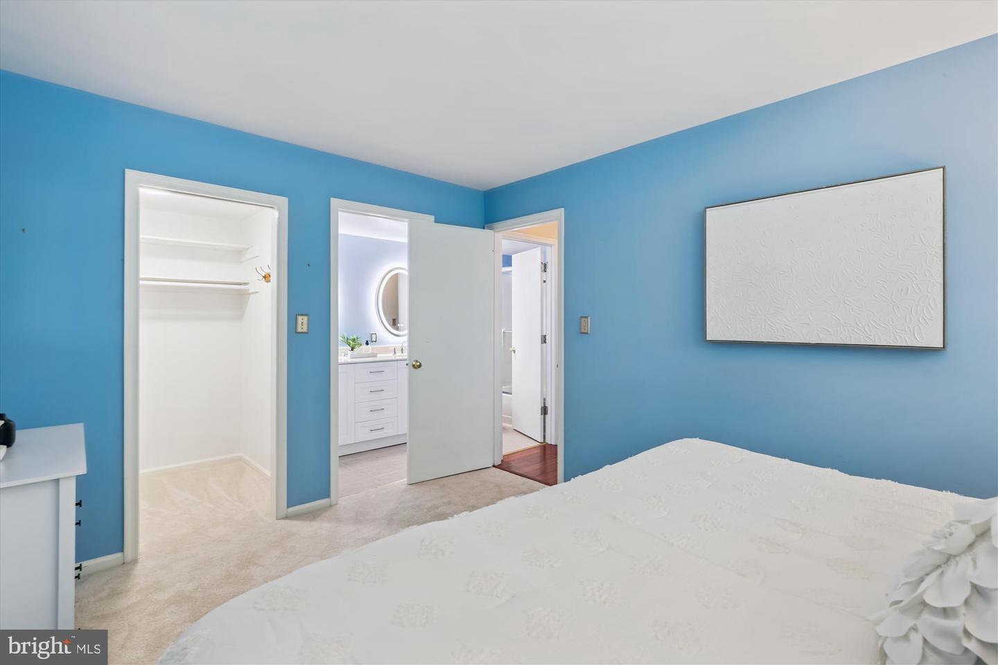 4537 28TH RD S #A, ARLINGTON, Virginia 22206, 2 Bedrooms Bedrooms, ,1 BathroomBathrooms,Residential,For sale,4537 28TH RD S #A,VAAR2061944 MLS # VAAR2061944