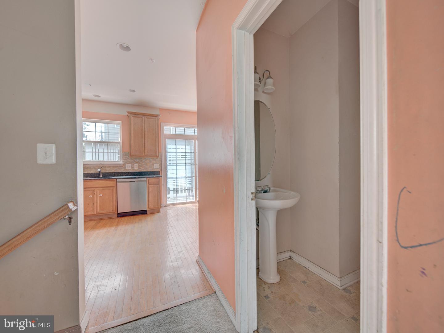 151 DANBURY ST SW, WASHINGTON, District Of Columbia 20032, 2 Bedrooms Bedrooms, ,2 BathroomsBathrooms,Residential,For sale,151 DANBURY ST SW,DCDC2213958 MLS # DCDC2213958