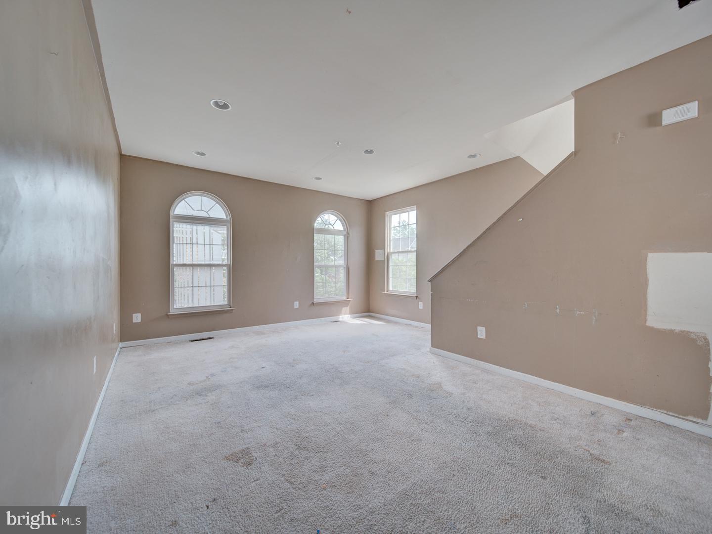 151 DANBURY ST SW, WASHINGTON, District Of Columbia 20032, 2 Bedrooms Bedrooms, ,2 BathroomsBathrooms,Residential,For sale,151 DANBURY ST SW,DCDC2213958 MLS # DCDC2213958