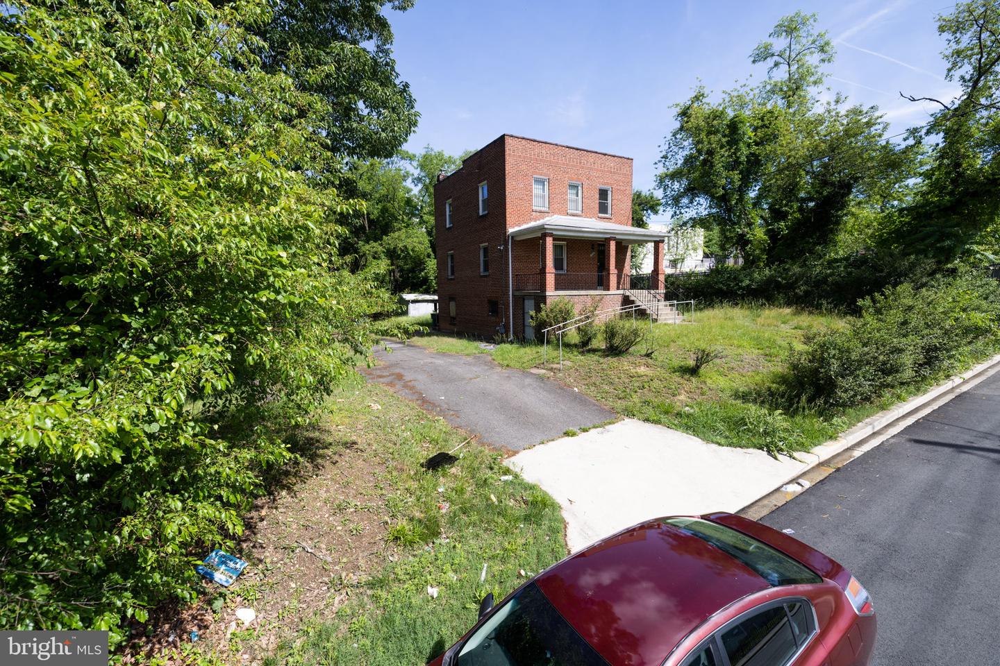 2921 LANGSTON PL SE, WASHINGTON, District Of Columbia 20020, 3 Bedrooms Bedrooms, ,1 BathroomBathrooms,Residential,For sale,2921 LANGSTON PL SE,DCDC2213972 MLS # DCDC2213972