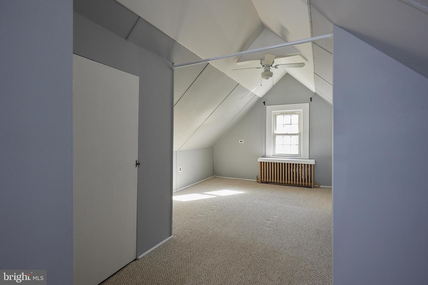 2913 24TH ST N, ARLINGTON, Virginia 22207, 2 Bedrooms Bedrooms, ,1 BathroomBathrooms,Residential,For sale,2913 24TH ST N,VAAR2061974 MLS # VAAR2061974