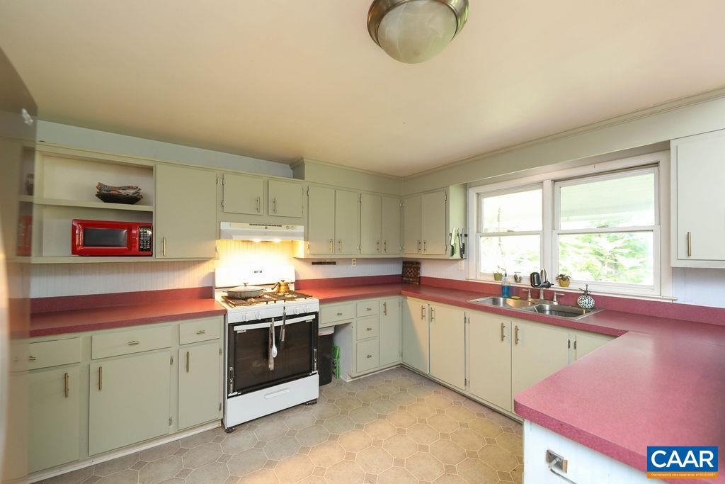 1394 BLAIR PARK RD, CROZET, Virginia 22932, 3 Bedrooms Bedrooms, ,2 BathroomsBathrooms,Residential,For sale,1394 BLAIR PARK RD,667534 MLS # 667534