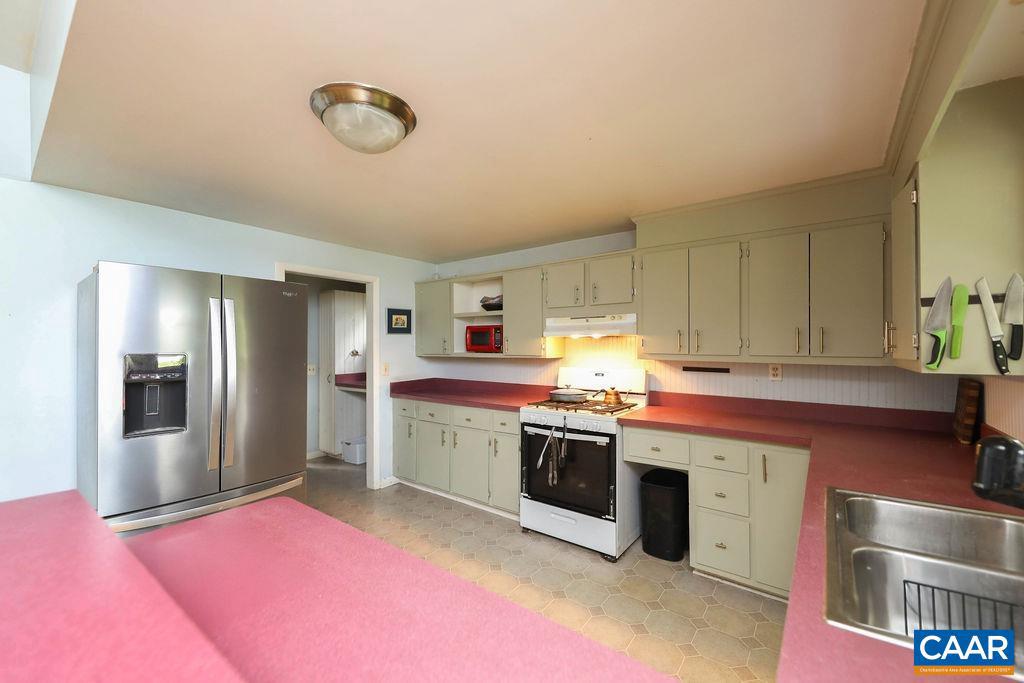 1394 BLAIR PARK RD, CROZET, Virginia 22932, 3 Bedrooms Bedrooms, ,2 BathroomsBathrooms,Residential,For sale,1394 BLAIR PARK RD,667534 MLS # 667534
