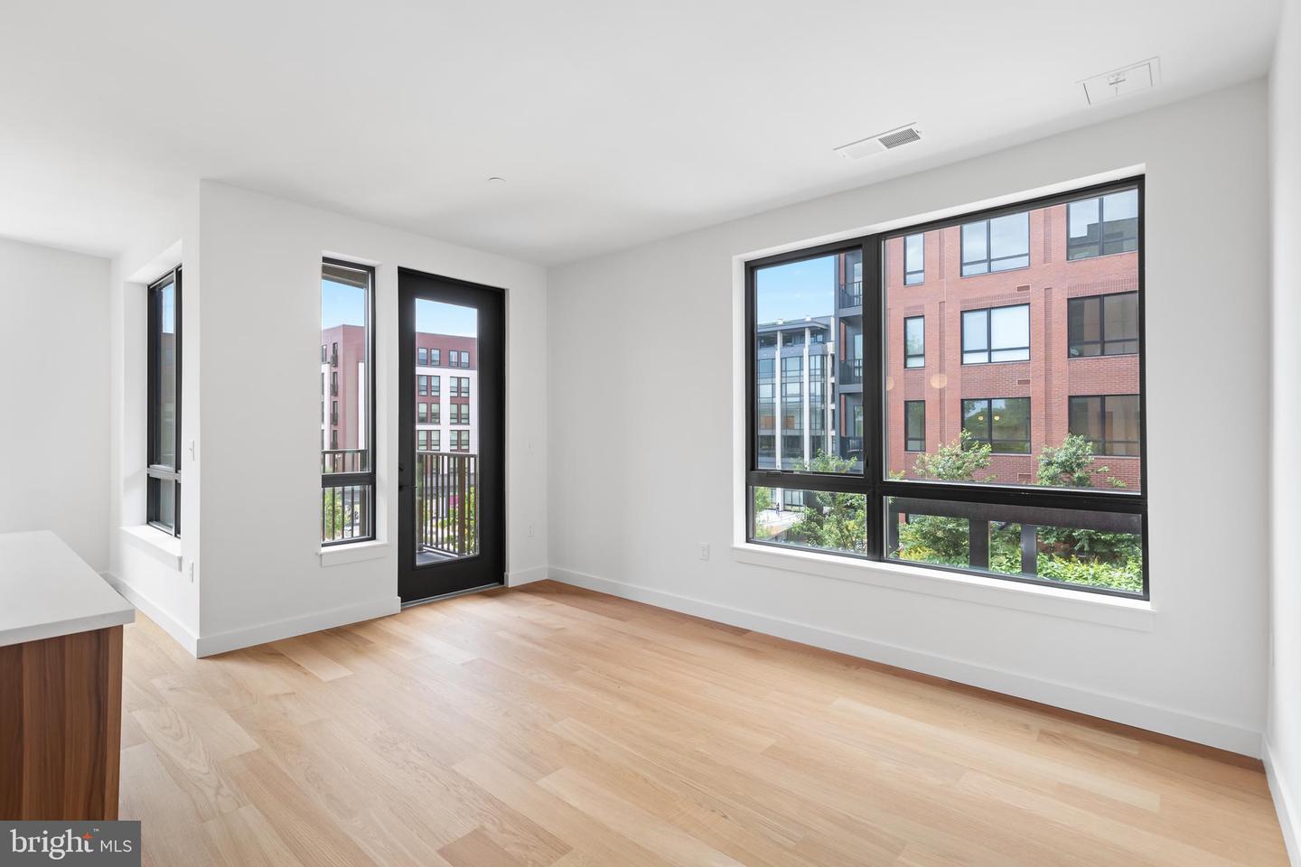 7175 12TH ST NW #616, WASHINGTON, District Of Columbia 20011, 2 Bedrooms Bedrooms, ,2 BathroomsBathrooms,Residential,For sale,7175 12TH ST NW #616,DCDC2214018 MLS # DCDC2214018