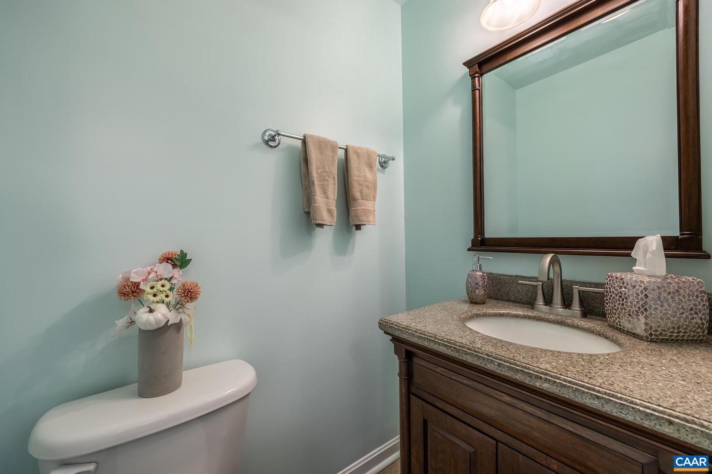 2102 N LAKESHORE DR, LOUISA, Virginia 23093, 4 Bedrooms Bedrooms, ,3 BathroomsBathrooms,Residential,For sale,2102 N LAKESHORE DR,667536 MLS # 667536
