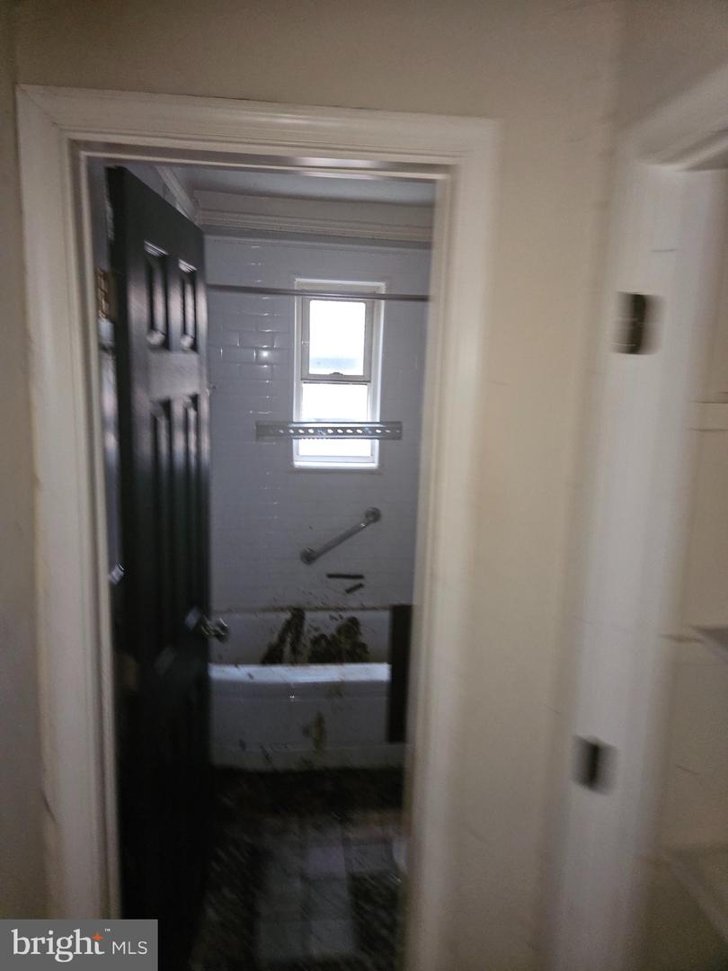 413 VALLEY AVE SE, WASHINGTON, District Of Columbia 20032, 3 Bedrooms Bedrooms, ,2 BathroomsBathrooms,Residential,For sale,413 VALLEY AVE SE,DCDC2214026 MLS # DCDC2214026