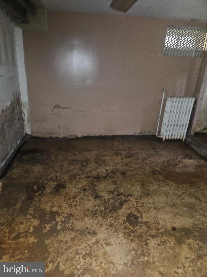 413 VALLEY AVE SE, WASHINGTON, District Of Columbia 20032, 3 Bedrooms Bedrooms, ,2 BathroomsBathrooms,Residential,For sale,413 VALLEY AVE SE,DCDC2214026 MLS # DCDC2214026