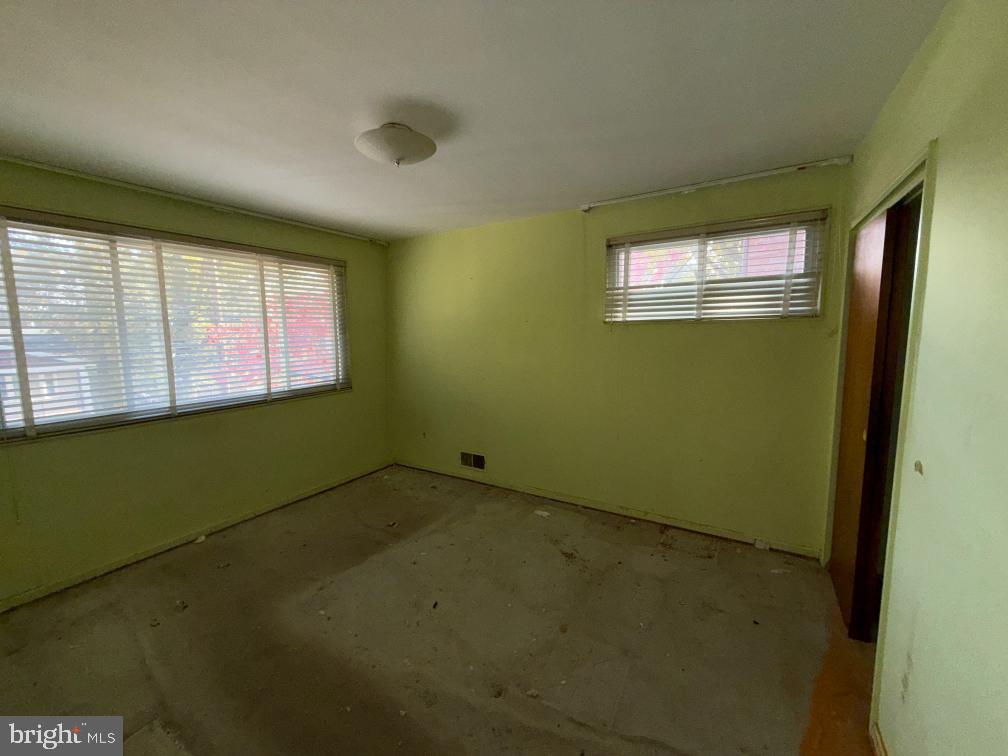 4606 BLAGDEN TER NW, WASHINGTON, District Of Columbia 20011, 3 Bedrooms Bedrooms, ,3 BathroomsBathrooms,Residential,For sale,4606 BLAGDEN TER NW,DCDC2214028 MLS # DCDC2214028