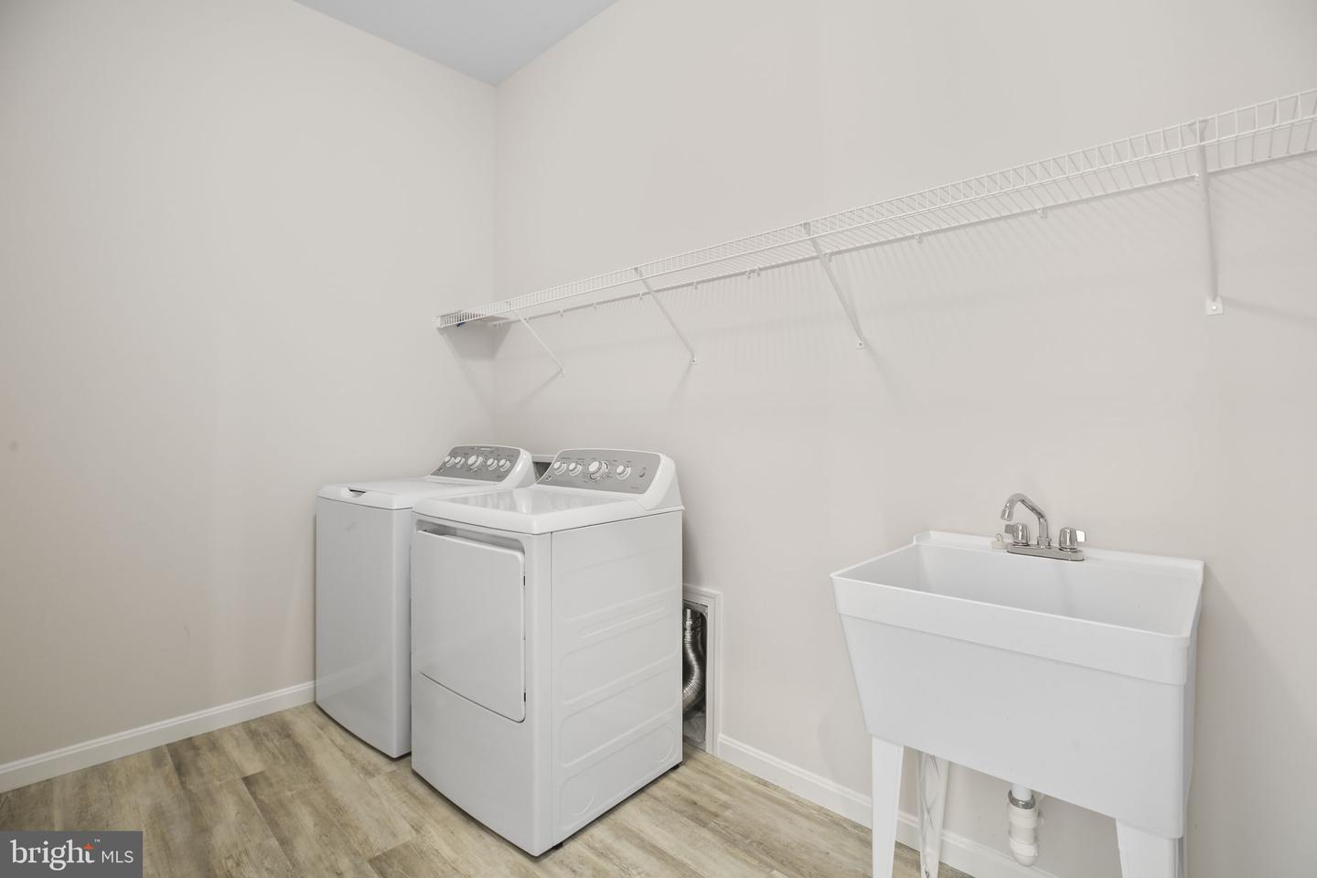 7515 OAKHAM DR, SPOTSYLVANIA, Virginia 22551, 4 Bedrooms Bedrooms, ,3 BathroomsBathrooms,Residential,For sale,7515 OAKHAM DR,VASP2035284 MLS # VASP2035284