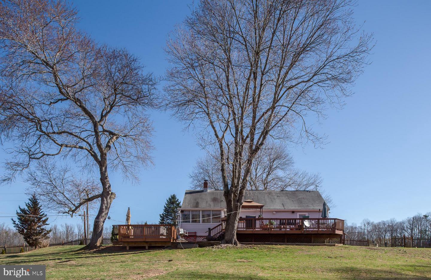 1503 GARRISONVILLE RD, STAFFORD, Virginia 22556, 3 Bedrooms Bedrooms, 6 Rooms Rooms,2 BathroomsBathrooms,Residential,For sale,1503 GARRISONVILLE RD,VAST2041614 MLS # VAST2041614