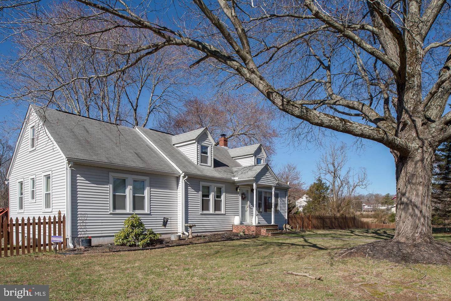 1503 GARRISONVILLE RD, STAFFORD, Virginia 22556, 3 Bedrooms Bedrooms, 6 Rooms Rooms,2 BathroomsBathrooms,Residential,For sale,1503 GARRISONVILLE RD,VAST2041614 MLS # VAST2041614
