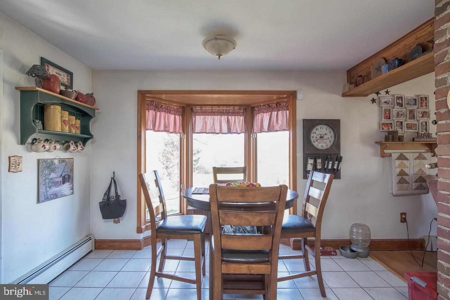 1503 GARRISONVILLE RD, STAFFORD, Virginia 22556, 3 Bedrooms Bedrooms, 6 Rooms Rooms,2 BathroomsBathrooms,Residential,For sale,1503 GARRISONVILLE RD,VAST2041614 MLS # VAST2041614