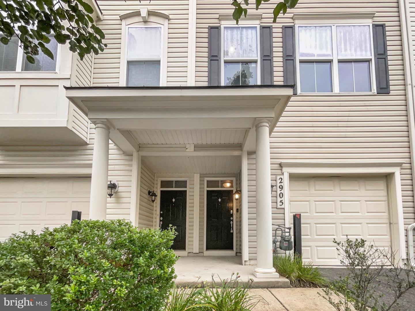 2905 CHINKAPIN OAK LN, WOODBRIDGE, Virginia 22191, 2 Bedrooms Bedrooms, ,2 BathroomsBathrooms,Residential,For sale,2905 CHINKAPIN OAK LN,VAPW2100936 MLS # VAPW2100936