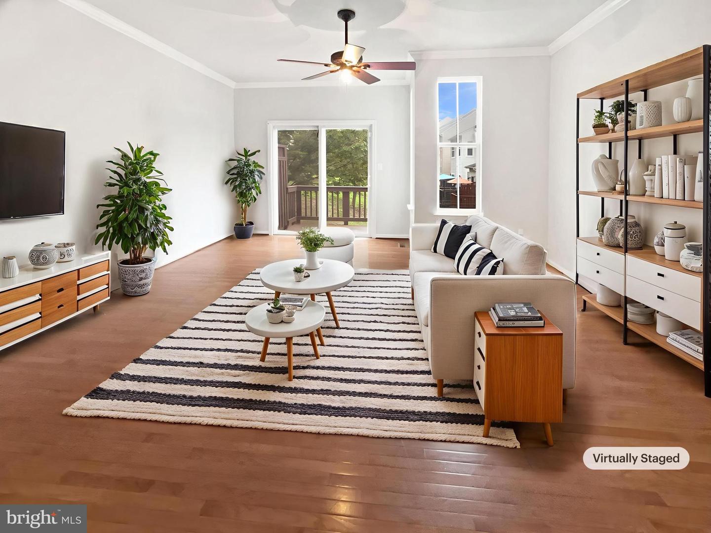 2905 CHINKAPIN OAK LN, WOODBRIDGE, Virginia 22191, 2 Bedrooms Bedrooms, ,2 BathroomsBathrooms,Residential,For sale,2905 CHINKAPIN OAK LN,VAPW2100936 MLS # VAPW2100936