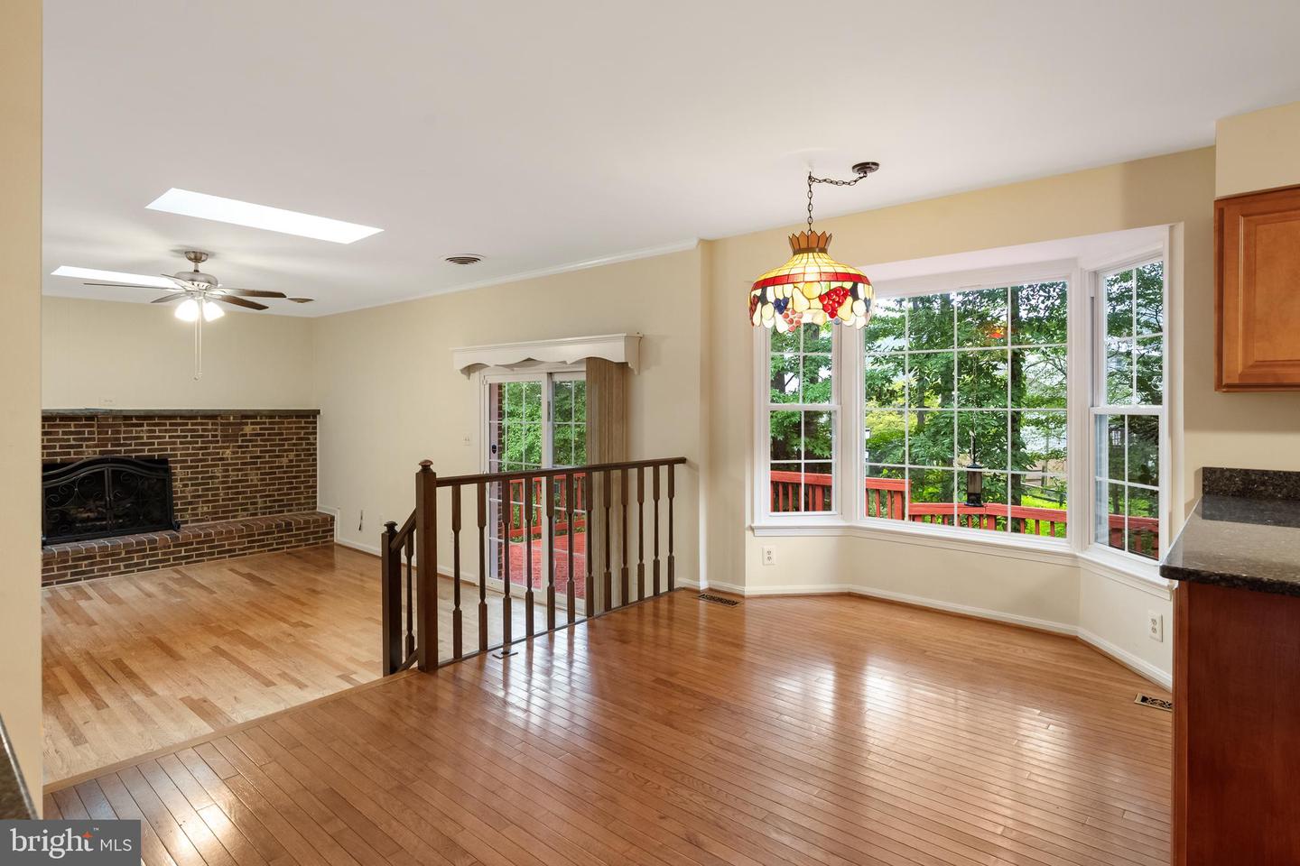 9509 LEATHERSMITH CT, BURKE, Virginia 22015, 4 Bedrooms Bedrooms, 14 Rooms Rooms,2 BathroomsBathrooms,Residential,For sale,9509 LEATHERSMITH CT,VAFX2259854 MLS # VAFX2259854