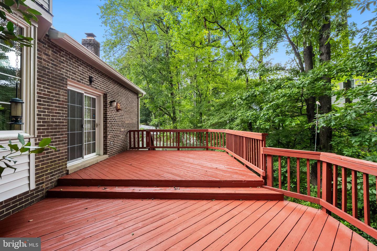 9509 LEATHERSMITH CT, BURKE, Virginia 22015, 4 Bedrooms Bedrooms, 14 Rooms Rooms,2 BathroomsBathrooms,Residential,For sale,9509 LEATHERSMITH CT,VAFX2259854 MLS # VAFX2259854