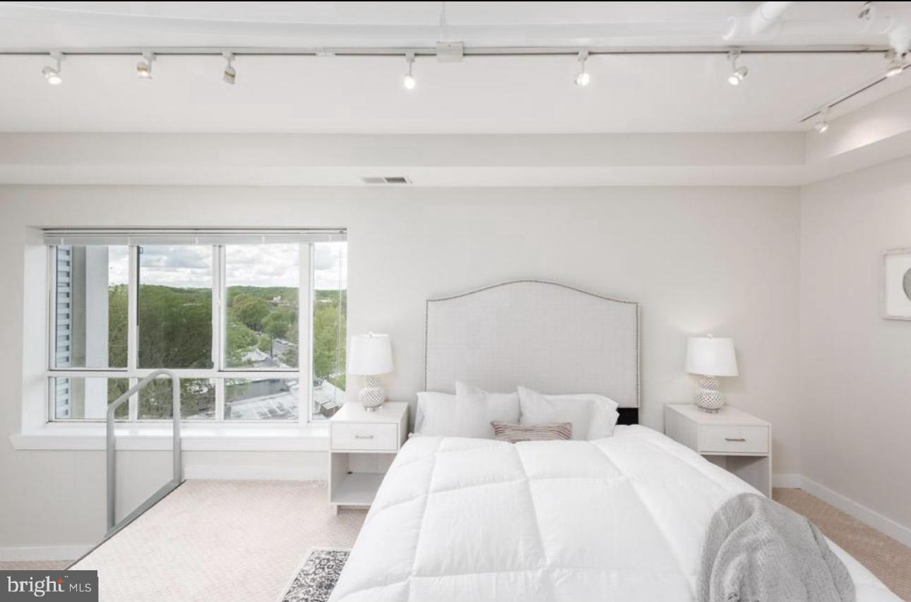 5885 NW COLORADO AVE NW #401, WASHINGTON, District Of Columbia 20011, 2 Bedrooms Bedrooms, ,2 BathroomsBathrooms,Residential,For sale,5885 NW COLORADO AVE NW #401,DCDC2214068 MLS # DCDC2214068