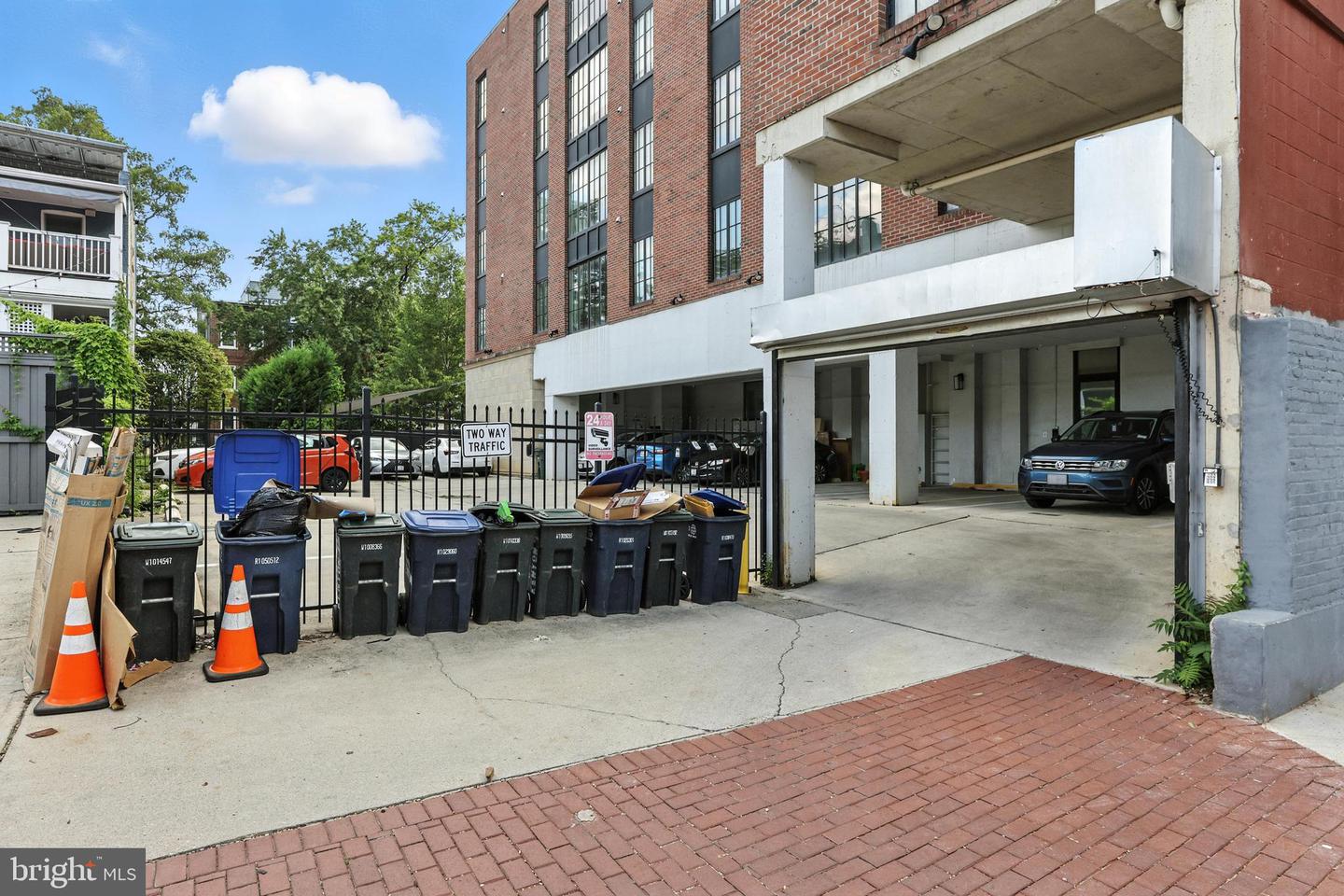 3205 GEORGIA AVE NW #407, WASHINGTON, District Of Columbia 20010, 2 Bedrooms Bedrooms, ,1 BathroomBathrooms,Residential,For sale,3205 GEORGIA AVE NW #407,DCDC2214108 MLS # DCDC2214108