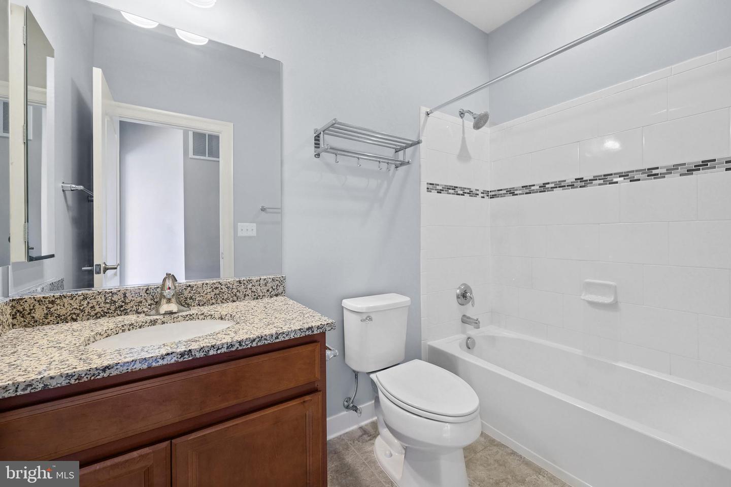 14619 FALCONAIRE PL, LEESBURG, Virginia 20176, 5 Bedrooms Bedrooms, ,4 BathroomsBathrooms,Residential,For sale,14619 FALCONAIRE PL,VALO2100610 MLS # VALO2100610
