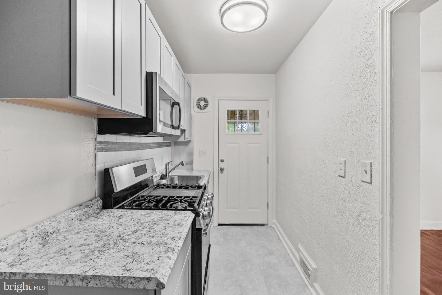 1119 BRANCH AVE SE, WASHINGTON, District Of Columbia 20019, 3 Bedrooms Bedrooms, ,2 BathroomsBathrooms,Residential,For sale,1119 BRANCH AVE SE,DCDC2208842 MLS # DCDC2208842