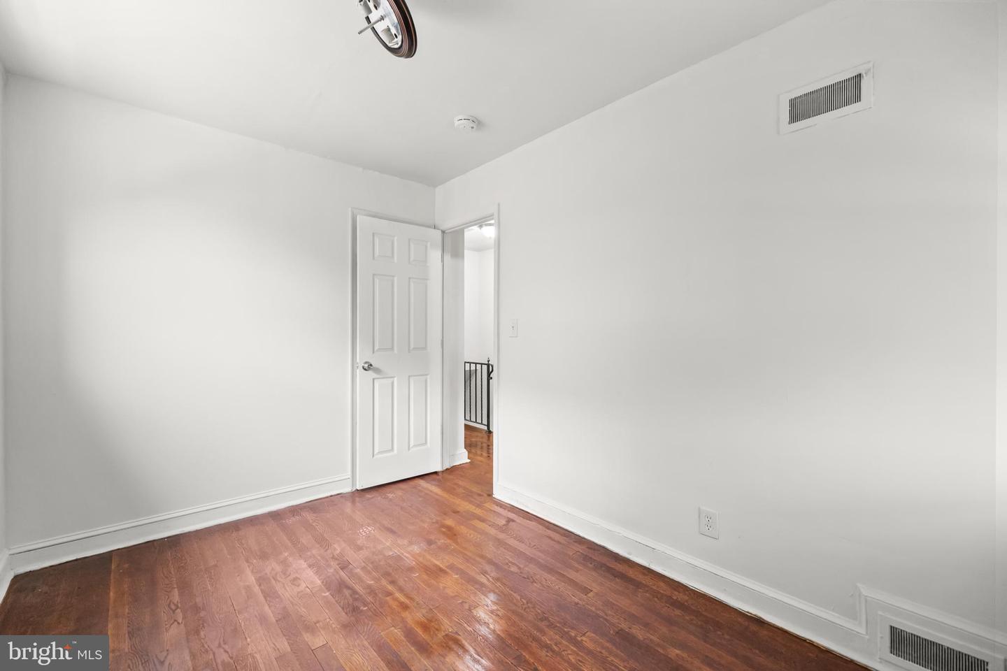 1119 BRANCH AVE SE, WASHINGTON, District Of Columbia 20019, 3 Bedrooms Bedrooms, ,2 BathroomsBathrooms,Residential,For sale,1119 BRANCH AVE SE,DCDC2208842 MLS # DCDC2208842