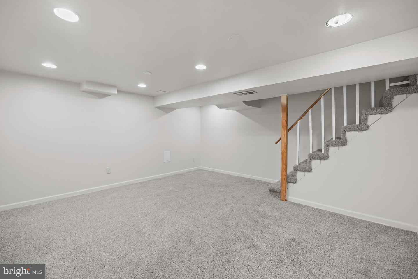 1119 BRANCH AVE SE, WASHINGTON, District Of Columbia 20019, 3 Bedrooms Bedrooms, ,2 BathroomsBathrooms,Residential,For sale,1119 BRANCH AVE SE,DCDC2208842 MLS # DCDC2208842