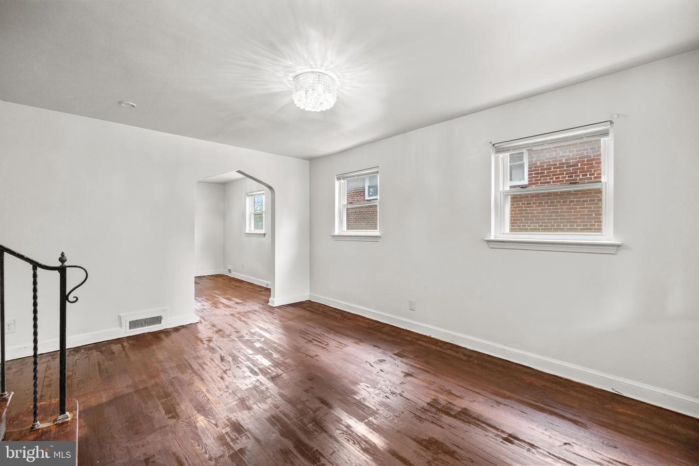 1119 BRANCH AVE SE, WASHINGTON, District Of Columbia 20019, 3 Bedrooms Bedrooms, ,2 BathroomsBathrooms,Residential,For sale,1119 BRANCH AVE SE,DCDC2208842 MLS # DCDC2208842