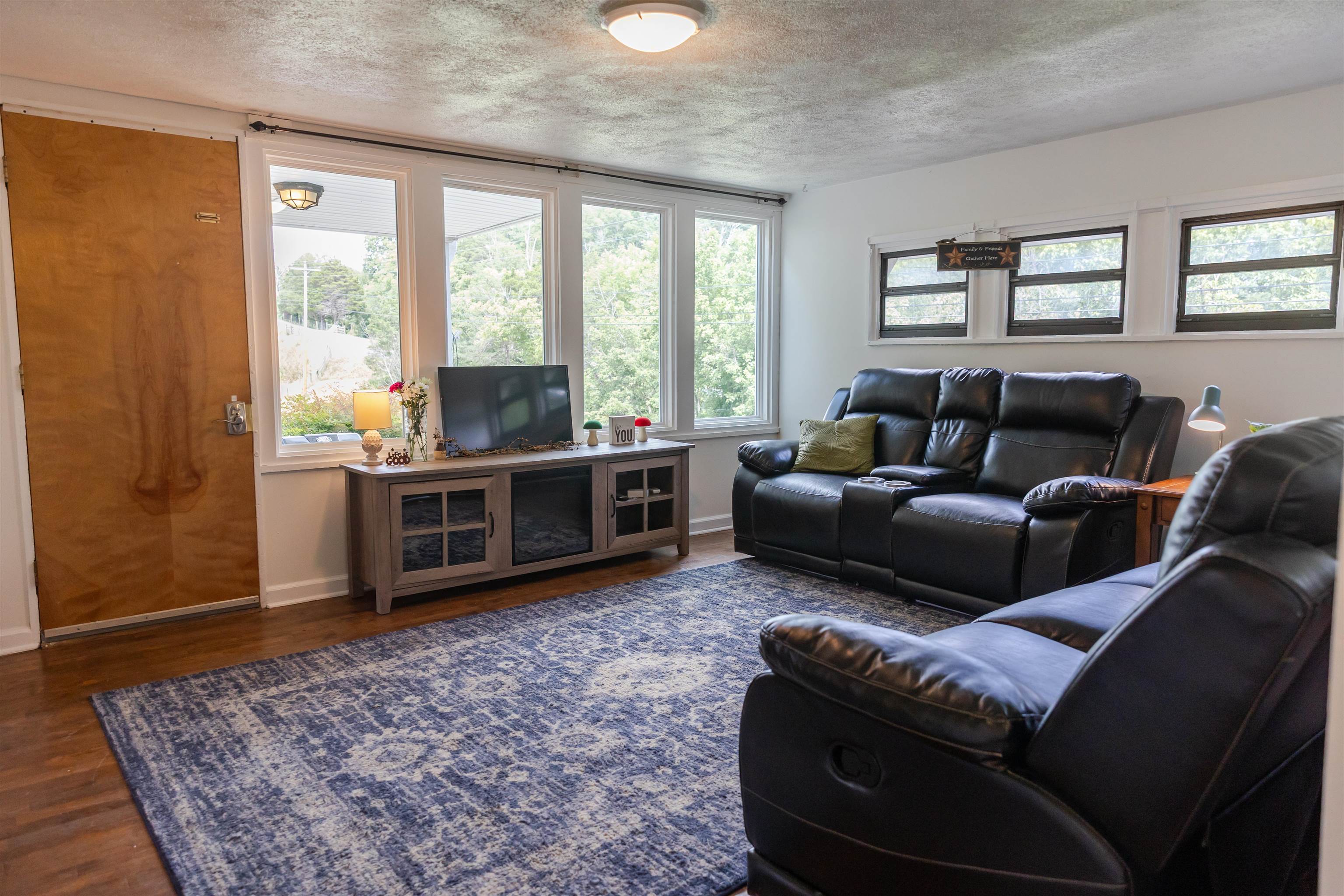 1202 S LEE HIGHWAY ACCESS RD, LEXINGTON, Virginia 24450, 2 Bedrooms Bedrooms, ,1 BathroomBathrooms,Residential,1202 S LEE HIGHWAY ACCESS RD,667544 MLS # 667544