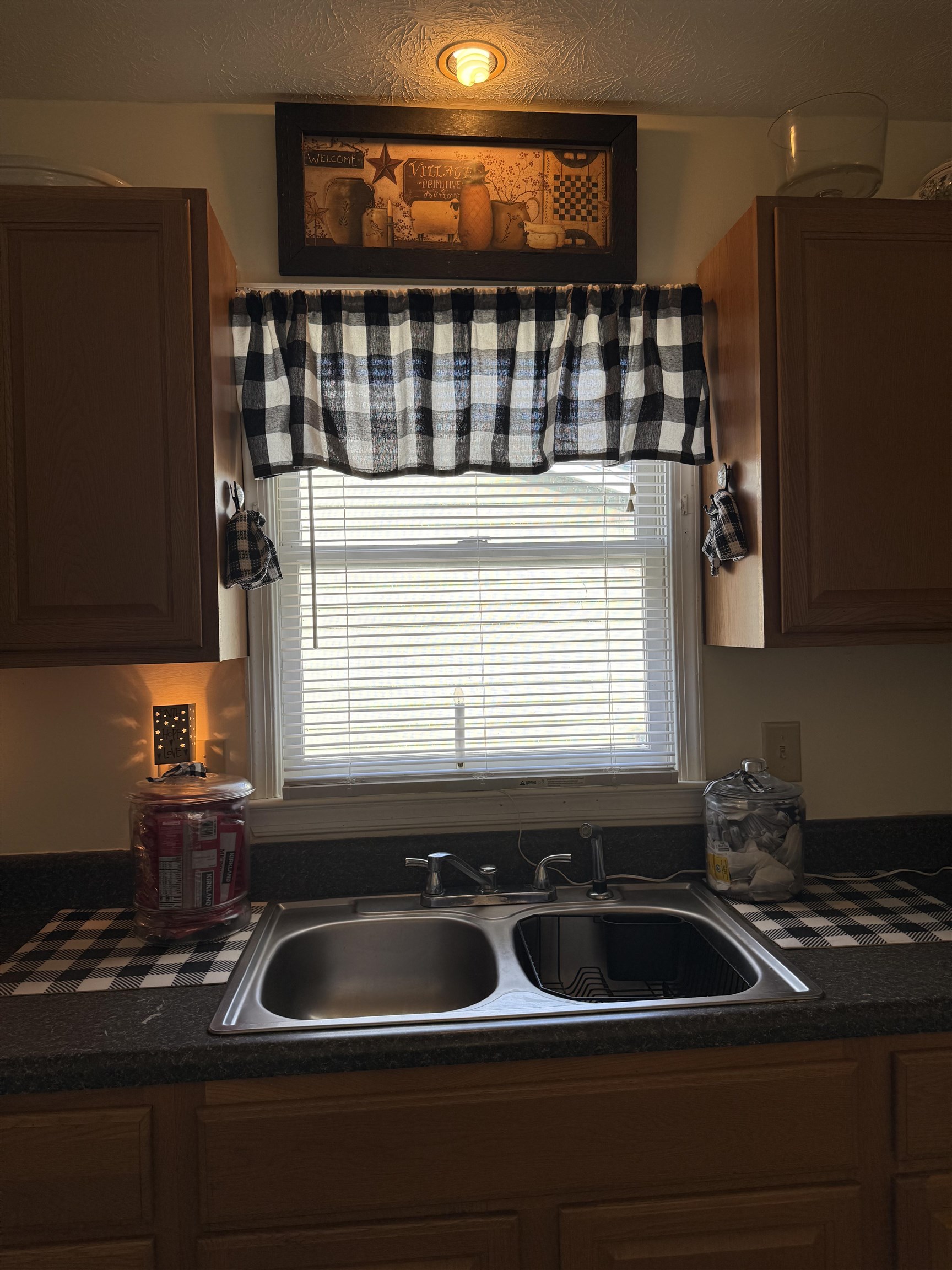 413 G ST, STAUNTON, Virginia 24401, 2 Bedrooms Bedrooms, ,2 BathroomsBathrooms,Residential,413 G ST,667546 MLS # 667546