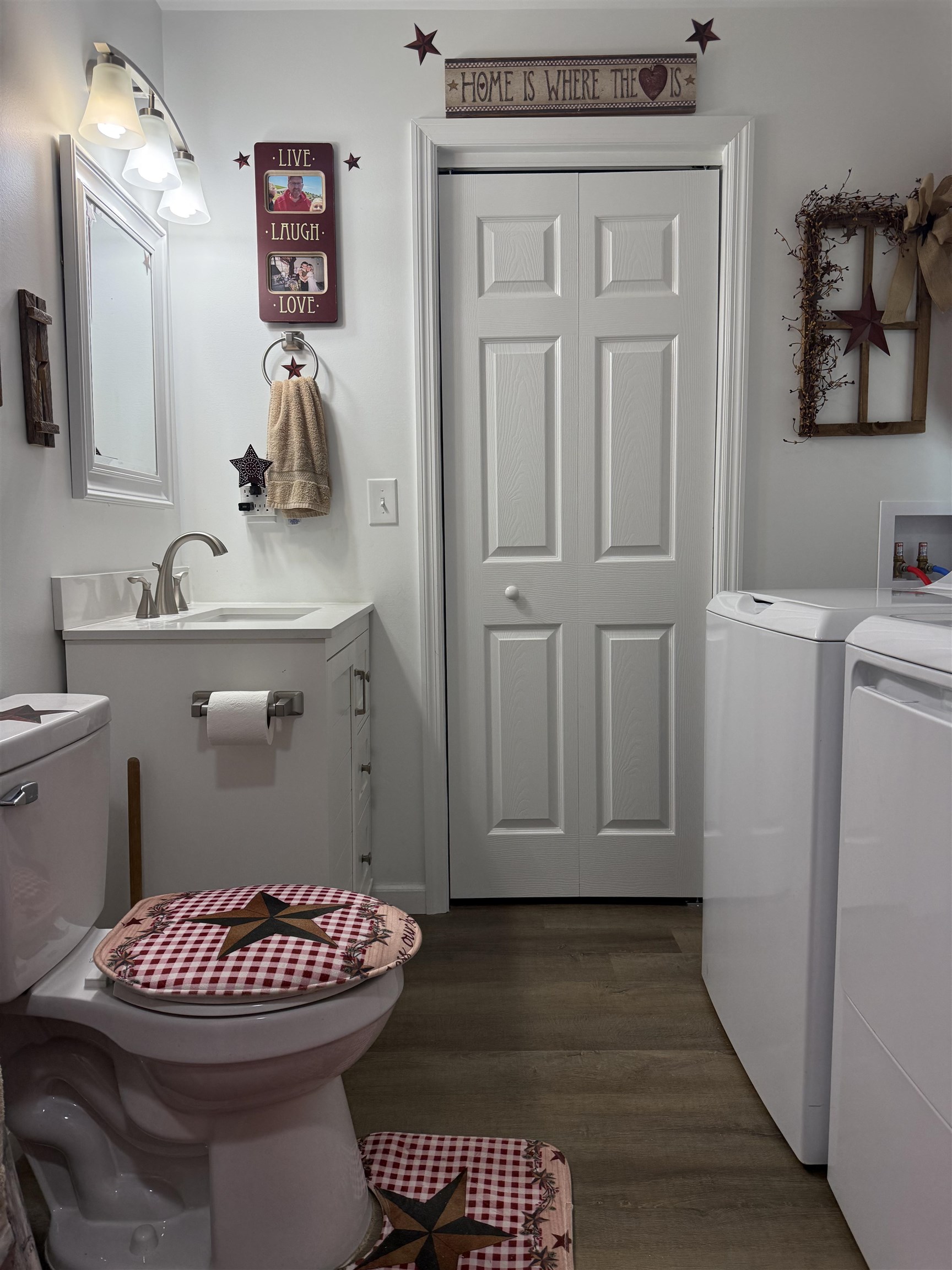 413 G ST, STAUNTON, Virginia 24401, 2 Bedrooms Bedrooms, ,2 BathroomsBathrooms,Residential,413 G ST,667546 MLS # 667546