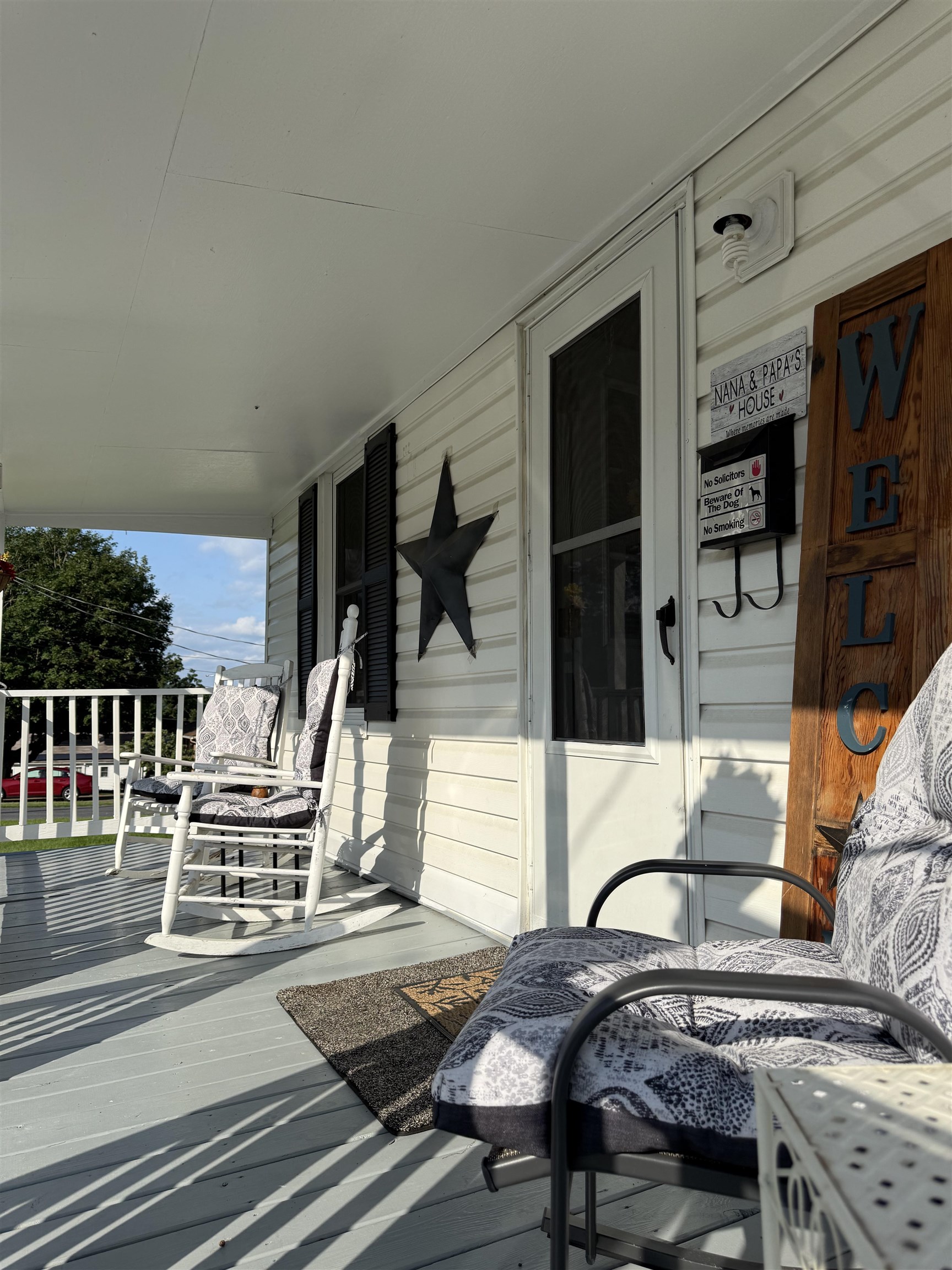 413 G ST, STAUNTON, Virginia 24401, 2 Bedrooms Bedrooms, ,2 BathroomsBathrooms,Residential,413 G ST,667546 MLS # 667546