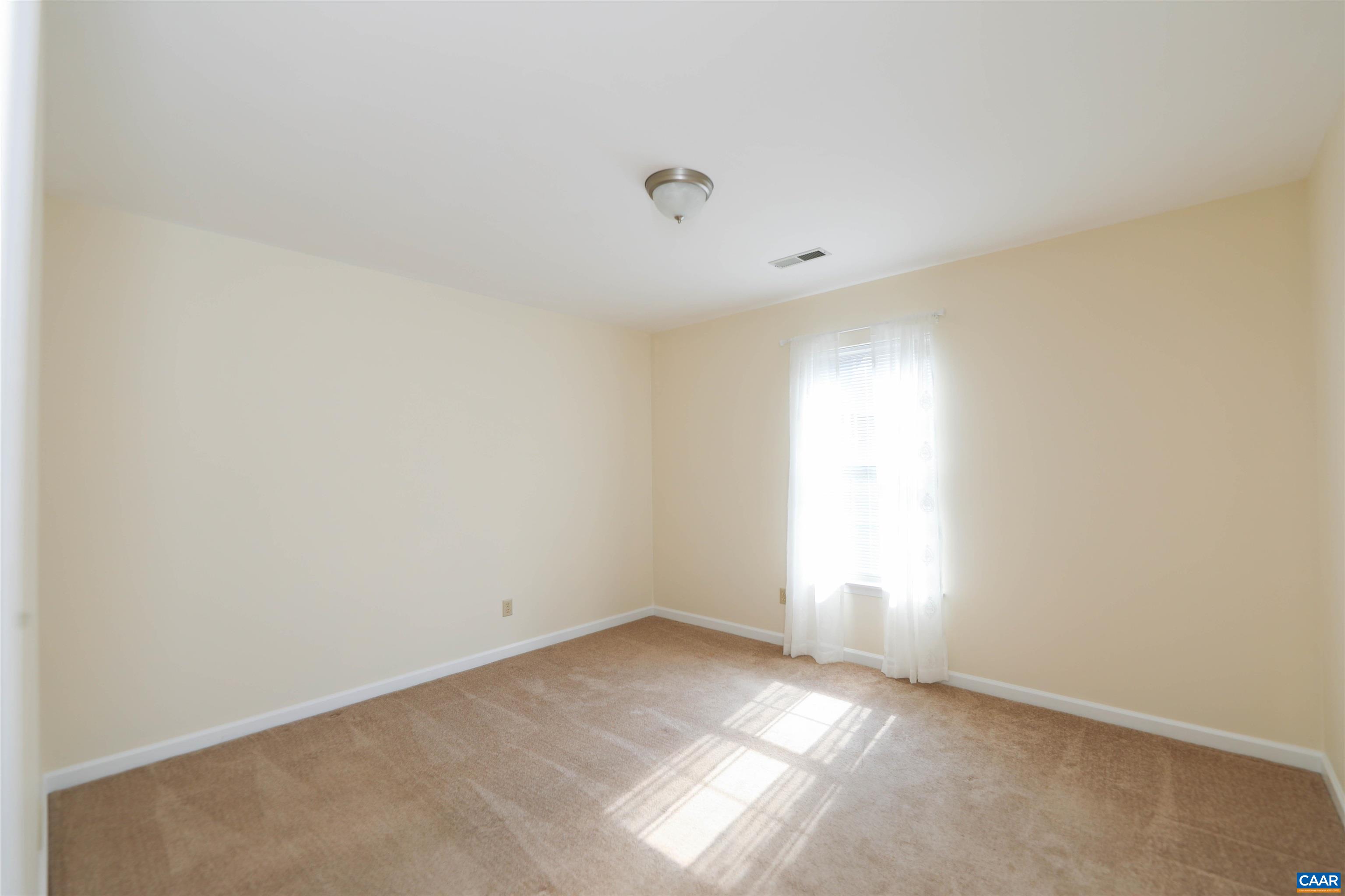 1186 ROSE ARBOR CT, CHARLOTTESVILLE, Virginia 22901, 2 Bedrooms Bedrooms, ,2 BathroomsBathrooms,Residential,1186 ROSE ARBOR CT,667553 MLS # 667553