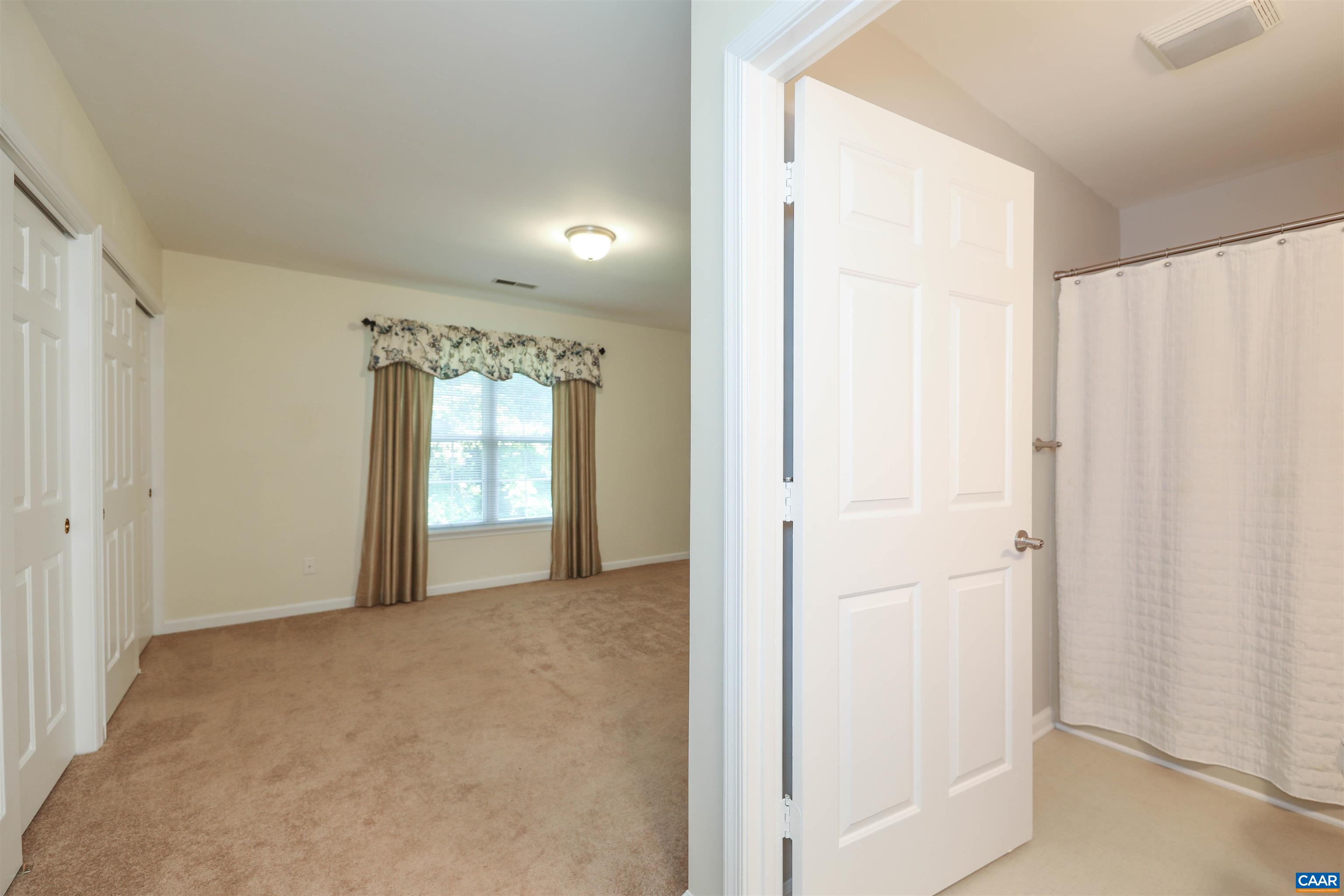 1186 ROSE ARBOR CT, CHARLOTTESVILLE, Virginia 22901, 2 Bedrooms Bedrooms, ,2 BathroomsBathrooms,Residential,1186 ROSE ARBOR CT,667553 MLS # 667553