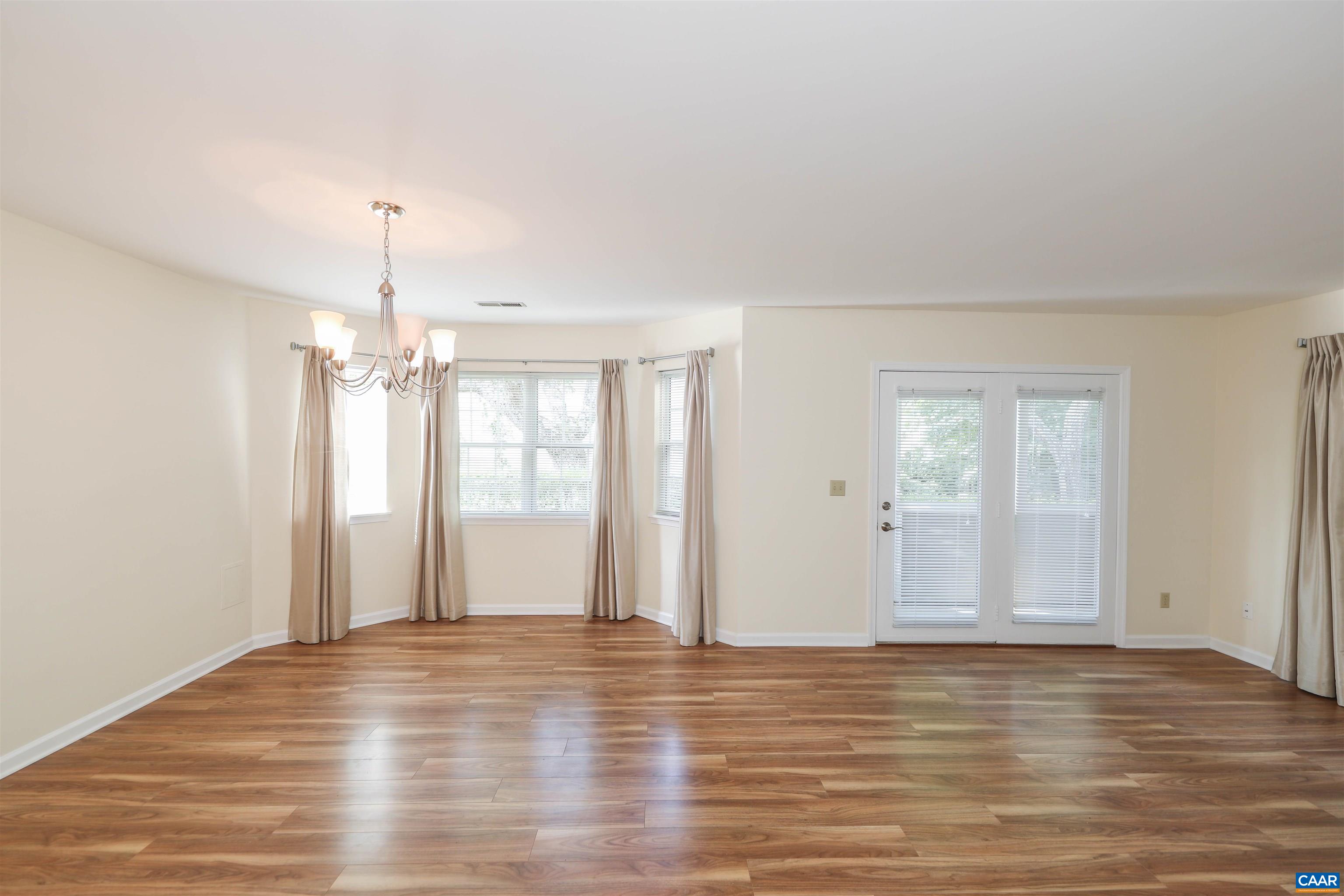 1186 ROSE ARBOR CT, CHARLOTTESVILLE, Virginia 22901, 2 Bedrooms Bedrooms, ,2 BathroomsBathrooms,Residential,1186 ROSE ARBOR CT,667553 MLS # 667553