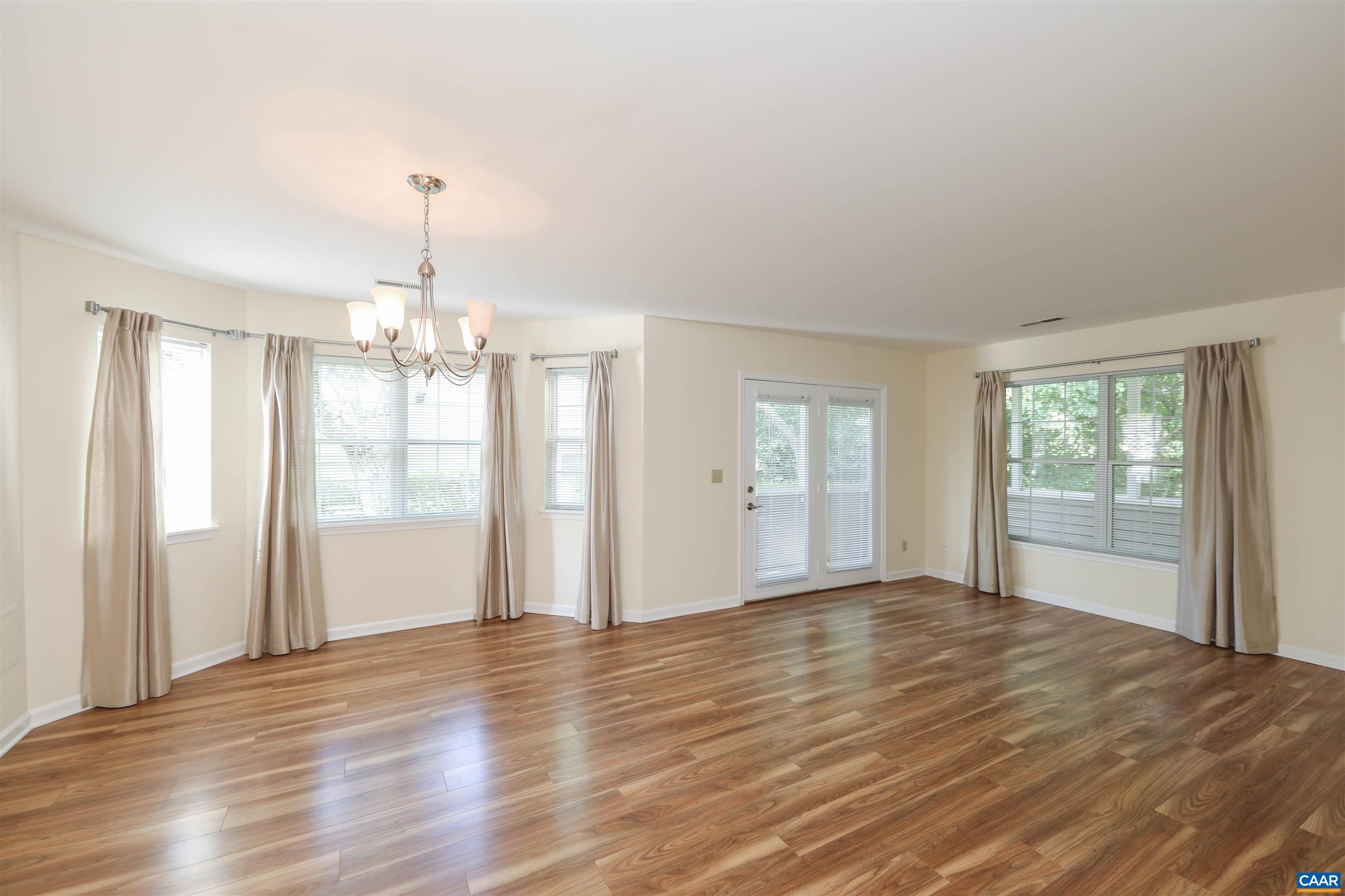1186 ROSE ARBOR CT, CHARLOTTESVILLE, Virginia 22901, 2 Bedrooms Bedrooms, ,2 BathroomsBathrooms,Residential,1186 ROSE ARBOR CT,667553 MLS # 667553