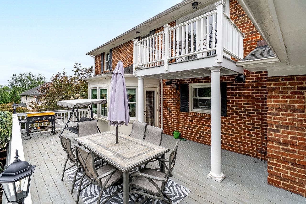 532 MOUNTAIN VIEW DR, HARRISONBURG, Virginia 22801, 4 Bedrooms Bedrooms, ,3 BathroomsBathrooms,Residential,532 MOUNTAIN VIEW DR,667555 MLS # 667555