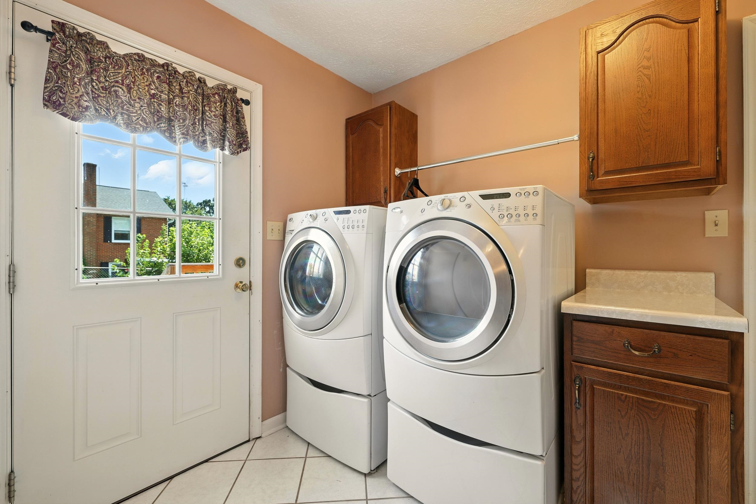 36 CANAAN ST, LURAY, Virginia 22835, 3 Bedrooms Bedrooms, ,3 BathroomsBathrooms,Residential,36 CANAAN ST,667571 MLS # 667571