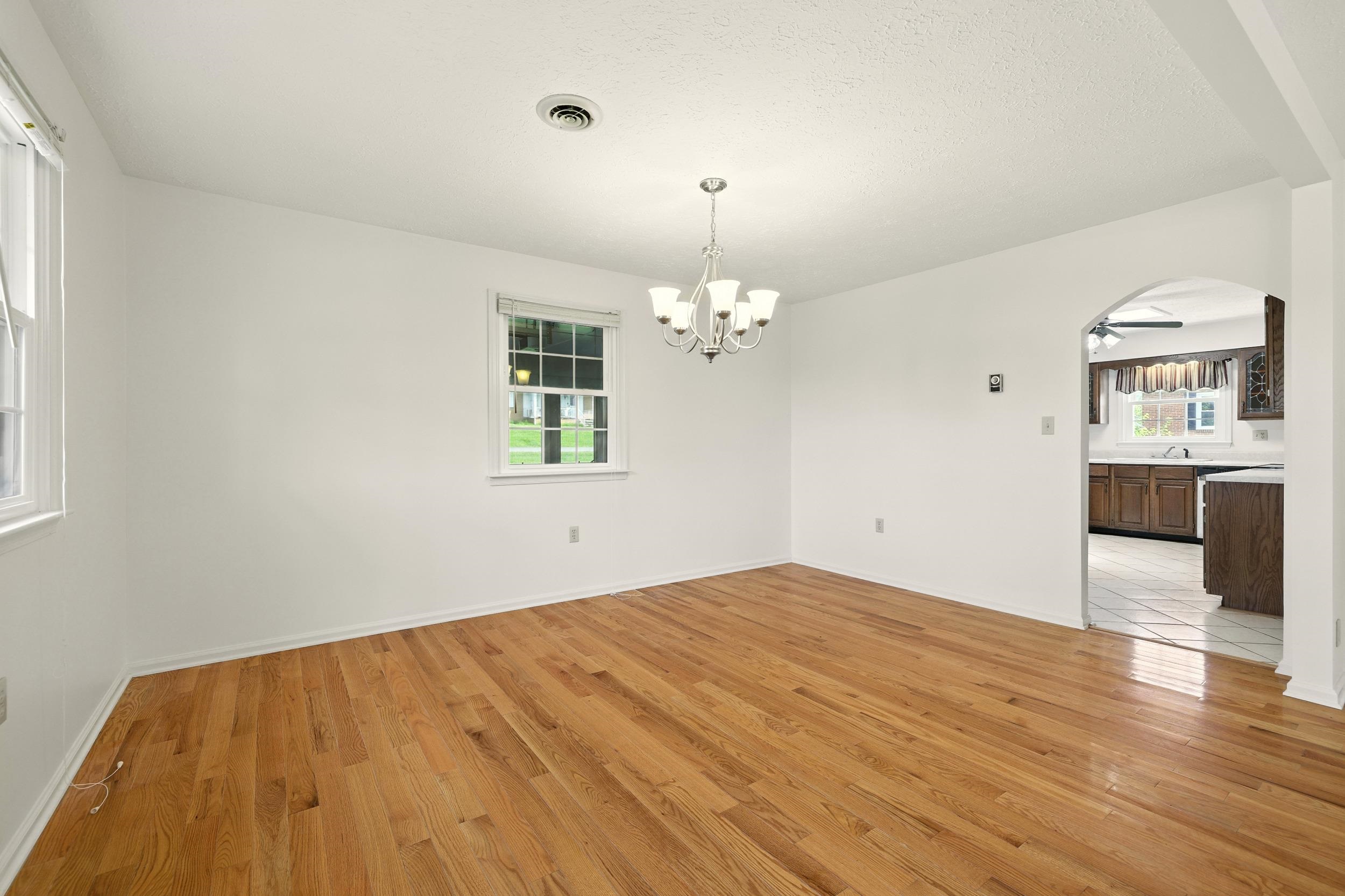36 CANAAN ST, LURAY, Virginia 22835, 3 Bedrooms Bedrooms, ,3 BathroomsBathrooms,Residential,36 CANAAN ST,667571 MLS # 667571